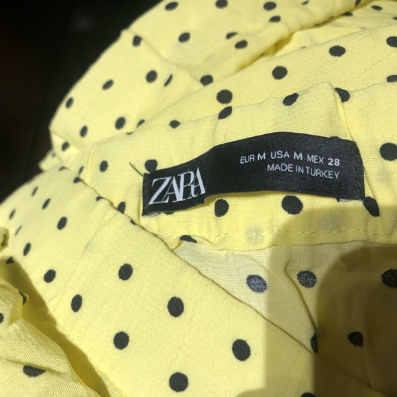 Zara - yellow with black poke dot asymmetrical skirt. Size M stretch - Picture 3 of 4